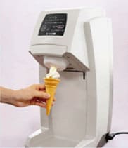 ソフトクリームマシンの導入